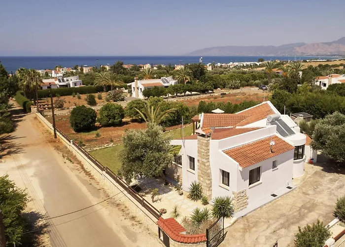 Villa Theo Sapphire By *